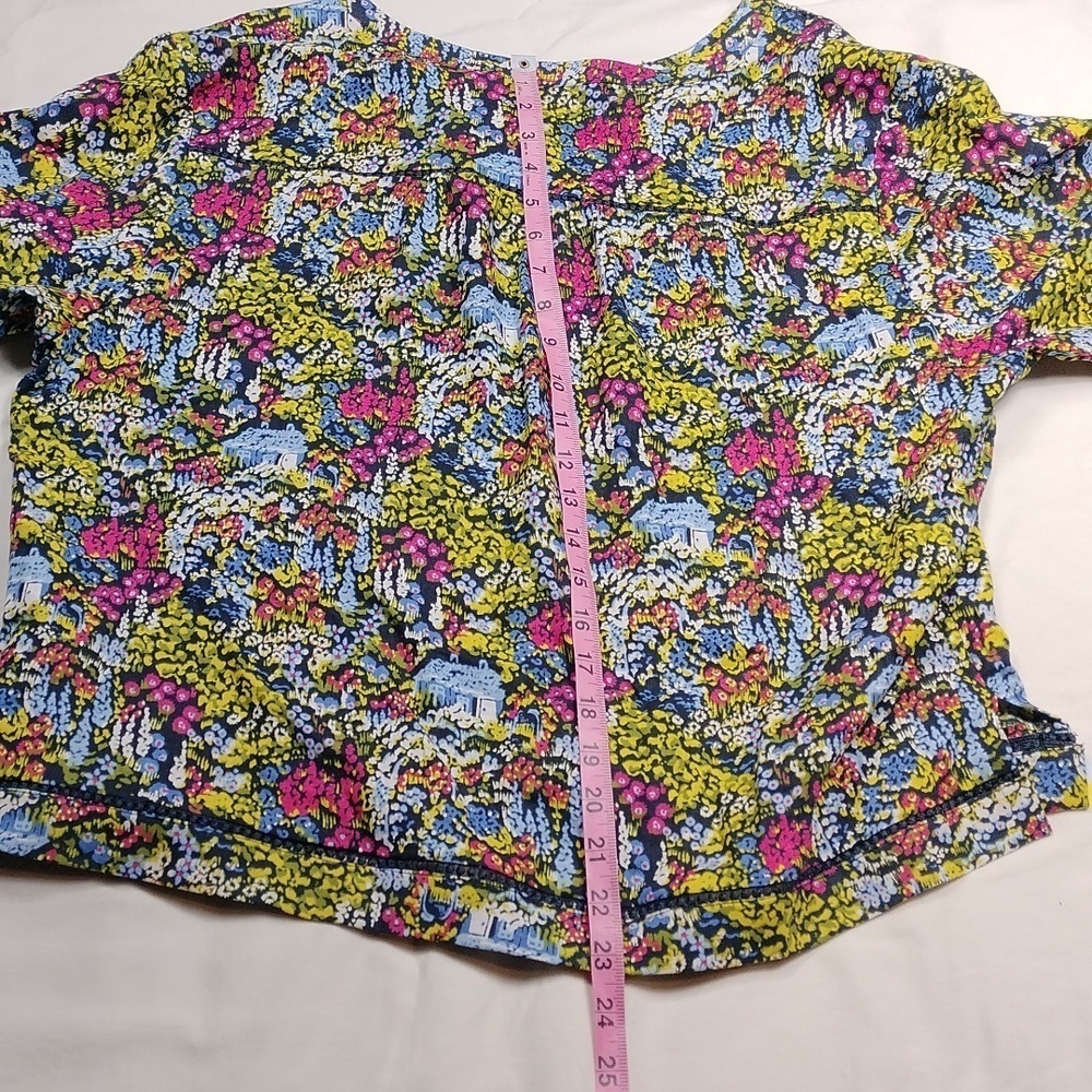 Christopher & Banks Multicolor Floral Top Size Petite XL - Picture 9 of 10